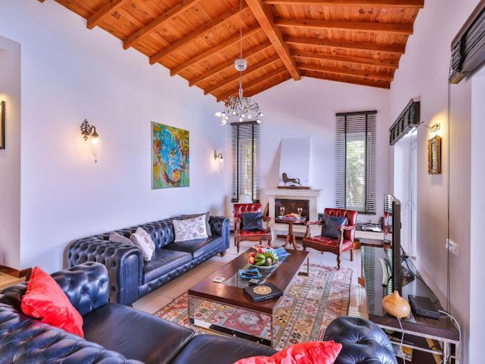 Villa Scarlett Каш Екстериор снимка